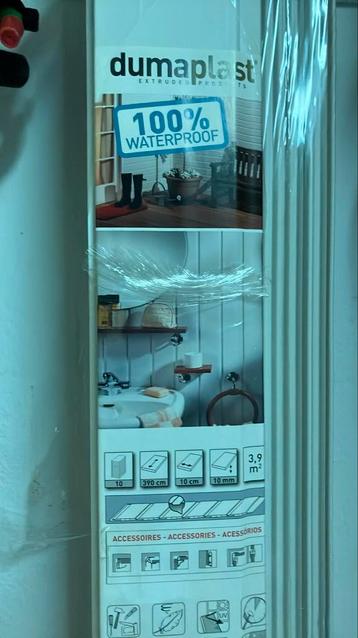 Dumapan wandbekleding roomwit beschikbaar voor biedingen