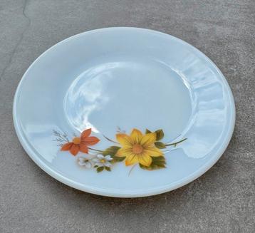 Vintage set van 6 kleine bordjes met bloemenmotief  beschikbaar voor biedingen