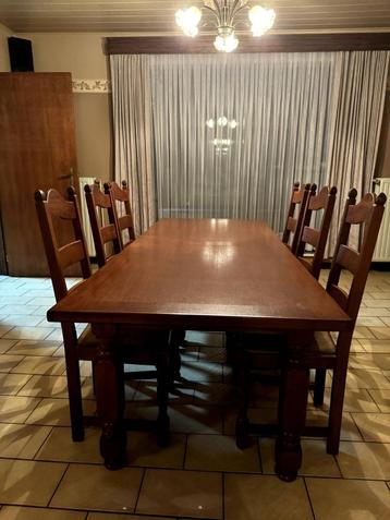 Eettafel met 6 stoelen - stevige set in mooie staat! beschikbaar voor biedingen