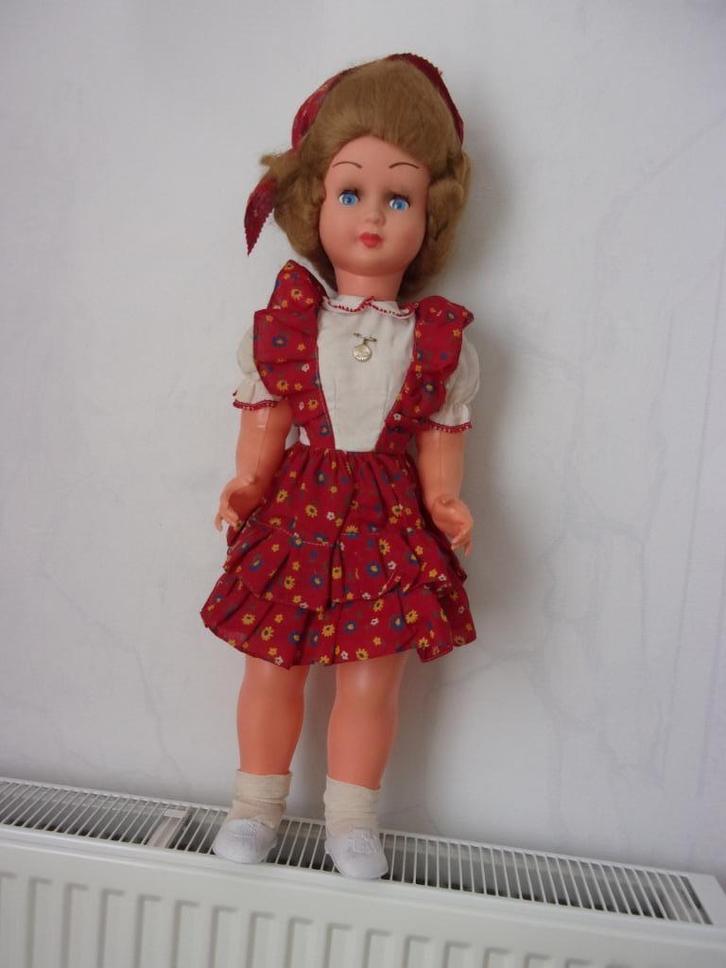 vintage Bella grote pop, Verzamelen, Poppen, Gebruikt, Pop, Ophalen of Verzenden