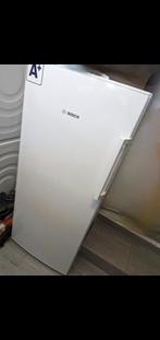 Frigo bosh, Electroménager, Réfrigérateurs & Frigos, Comme neuf, 140 à 160 cm, Sans bac à congélation, Enlèvement