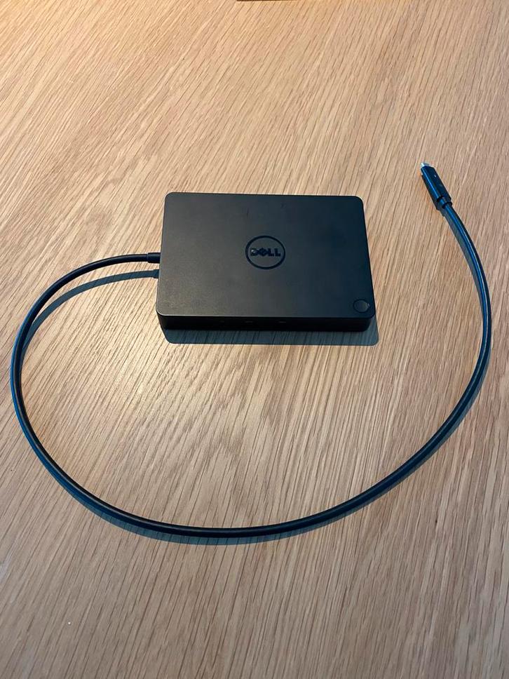 Docking station voor laptop, Computers en Software, Dockingstations, Zo goed als nieuw, Docking station, Laptop, Ophalen