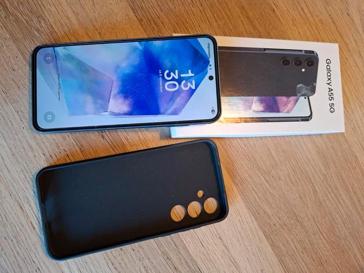 Samsung Galaxy A55 5G 128Mb navy, 1 jaar oud, perfecte staat, Telecommunicatie, Mobiele telefoons | Samsung, Ophalen of Verzenden