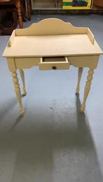 Petite table, Moins de 100 cm, Enlèvement, Utilisé, 50 à 100 cm