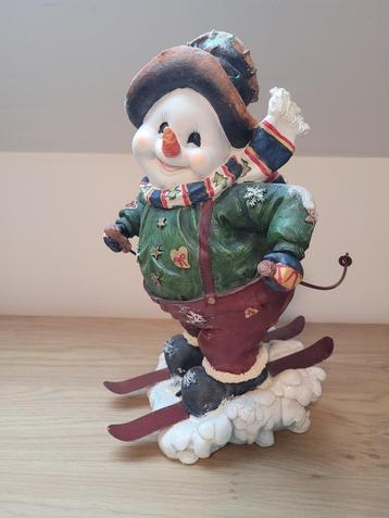 Kerst beeld - Grote sneeuwman beschikbaar voor biedingen