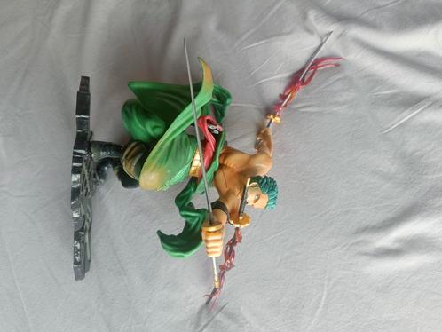 Lot de figurine Zoro (One Piece), Livaï (SNK) et Madara, Handtassen en Accessoires, Broches, Ophalen of Verzenden