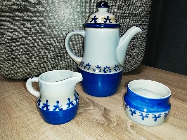 Vintage vuurvaste keramische thee- of koffiepot + roomstel., Antiquités & Art, Antiquités | Porcelaine, Enlèvement ou Envoi