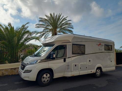 Prachtige CARTHAGO T 143 in nieuwstaat !, Caravans en Kamperen, Mobilhomes, Particulier, Carthago, Ophalen