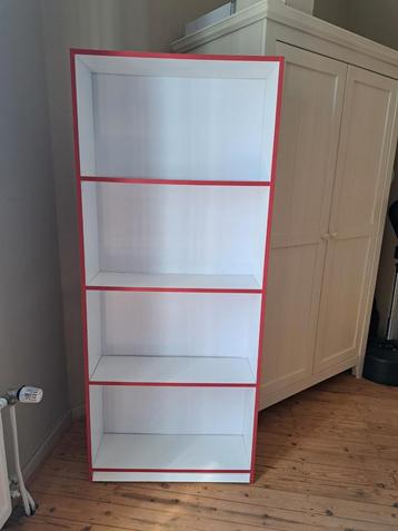 Bibliotheekkast  beschikbaar voor biedingen