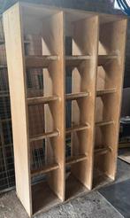 Zitkast duiven, Dieren en Toebehoren