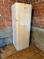 congélateur, BEKO, ancien modèle mais fonctionne toujours, Electroménager, Congélateurs, Congélateur, 160 cm ou plus, Enlèvement