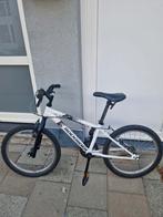 Fiets rem werkt niet en band is aan vervanging toe, Fietsen en Brommers, Ophalen