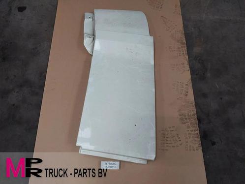 DAF Fender met dakspoiler boven_x000D_ _x000D_ - 187 Fender, Auto-onderdelen, Vrachtwagen-onderdelen, DAF, Overige Auto-onderdelen