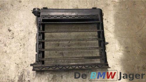 ventilatorbehuizing BMW 3 serie E46 320D 157048048, Auto-onderdelen, Motor en Toebehoren, BMW, Gebruikt, Ophalen of Verzenden