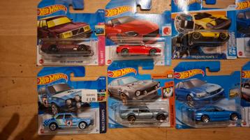 Hotwheels lot 10 voitures, Enlèvement ou Envoi