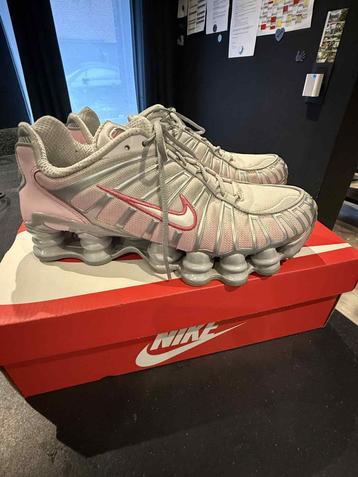 Nike Shox TL Grijs/Roze – Maat 39 – Met originele doos beschikbaar voor biedingen