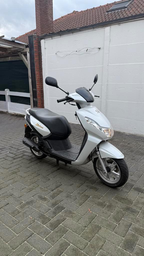 Peugeot kisbee A klasse/25 km per uur 2012, Vélos & Vélomoteurs, Scooters | Peugeot, Enlèvement