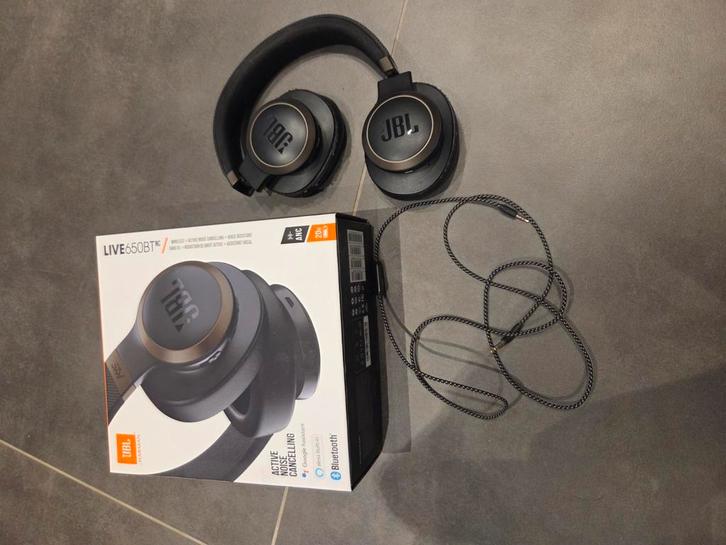JBL Live 650BT, Audio, Tv en Foto, Hoofdtelefoons, Gebruikt, Over oor (circumaural), Overige merken, Draadloos, Bluetooth, Ophalen of Verzenden