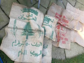 Jute zakken  beschikbaar voor biedingen