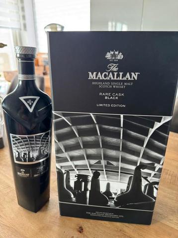 Macallan rare cask black Ltd Edition met flask beschikbaar voor biedingen