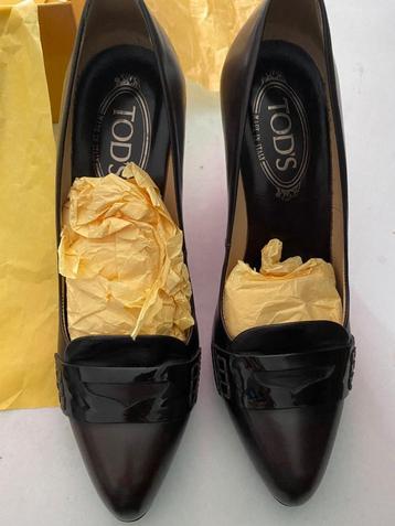 TOD'S - Chaussures à talons « Lulu » (taille 38)