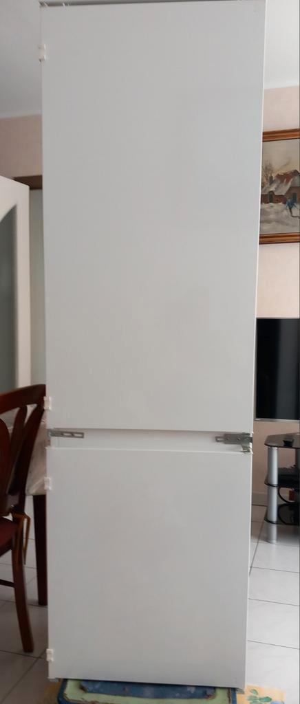 Zanussi ingebouwde koel-vriescombinatie in onberispelijke st, Elektronische apparatuur, Koelkasten en IJskasten, Gebruikt, Ophalen