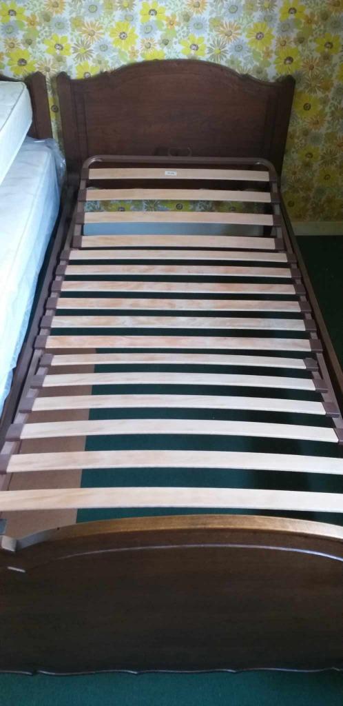 2 lits avec sommier 90 cm et 2 sommiers 80 cm, Huis en Inrichting, Slaapkamer | Matrassen en Bedbodems, Gebruikt, Bedbodem, 80 cm