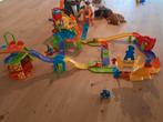 Groot lot vtech toettoet: racecircuit, garage, toren, bus, Kinderen en Baby's, Ophalen, Zo goed als nieuw, 6 maanden tot 2 jaar
