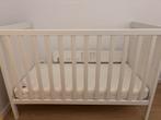 IKEA Baby Cot + Mattres + Side Support (>2years), Kinderen en Baby's, Ophalen, Zo goed als nieuw