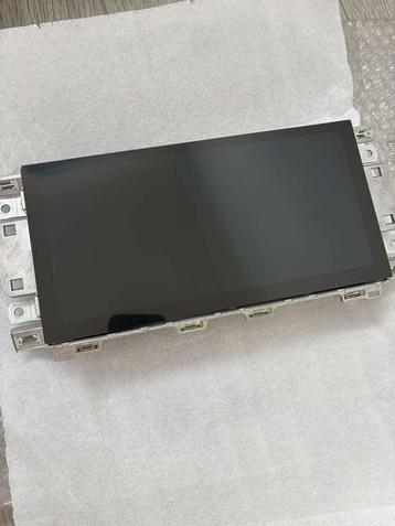 Audi A3 2021 MMI display met barst (zie 2de foto) beschikbaar voor biedingen