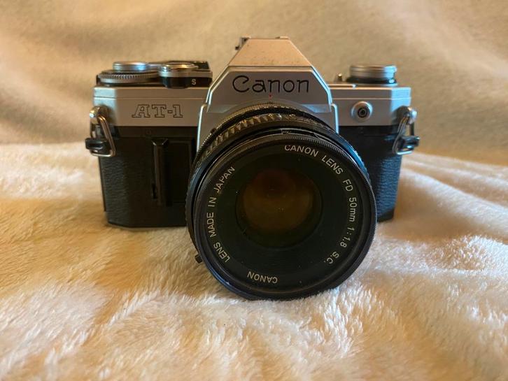 Canon camera AT-1 en FTb te koop, Audio, Tv en Foto, Fotocamera's Analoog, Zo goed als nieuw, Canon, Ophalen