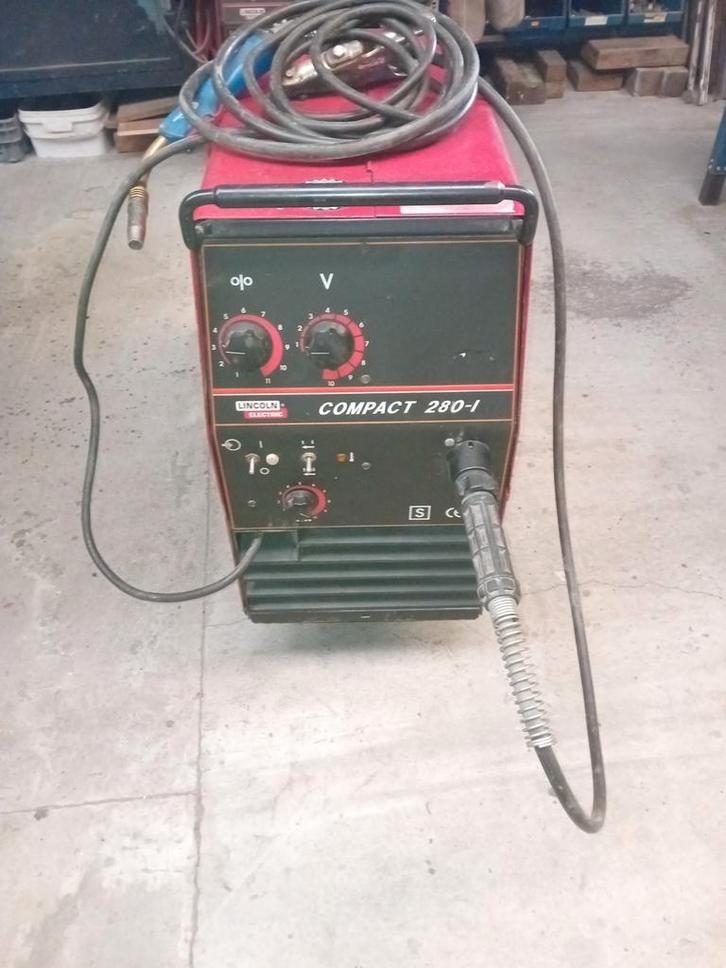 Semi Auto Lincoln Compact 280 i, Doe-het-zelf en Bouw, Gereedschap | Lasapparaten