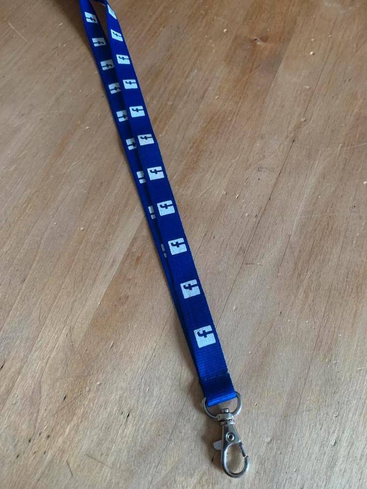 Lanyard Facebook Bleu Officiel, Collections, Porte-clés, Utilisé, Enlèvement ou Envoi