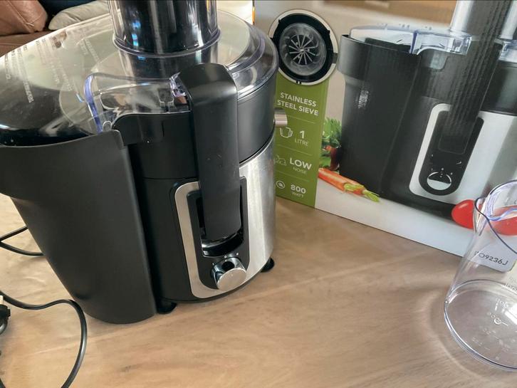 Domo DO9236J, Elektronische apparatuur, Juicers, Zo goed als nieuw, Sapcentrifuge, Ophalen
