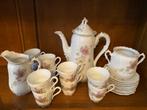 porcelain servies, Antiek en Kunst, Ophalen