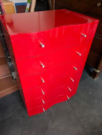 Ikea dressoir met 6 laden - rood (levering mogelijk) beschikbaar voor biedingen