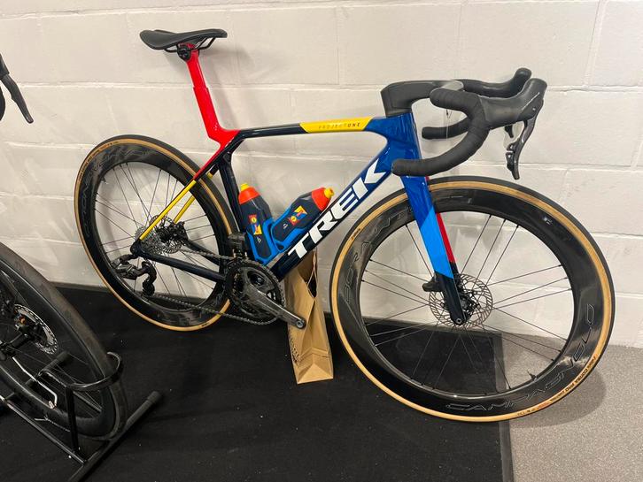 Trek Madone SLR  Gen 8, Fietsen en Brommers, Fietsen | Racefietsen, Zo goed als nieuw, Carbon, Ophalen