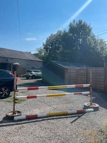 Hindernismateriaal beschikbaar voor biedingen