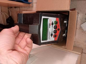 Zgan niet veel gebruikt duo lader cube compacte RC lader, Enlèvement ou Envoi, Comme neuf