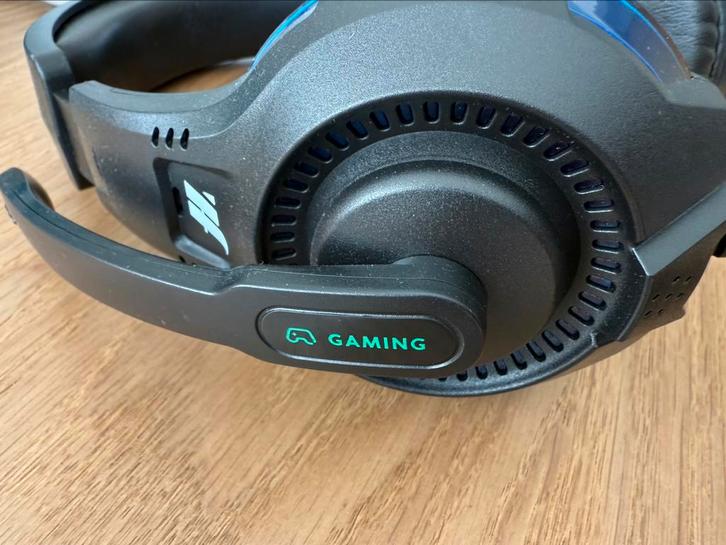 Zwarte hoofdtelefoon music hero met microfoon, Computers en Software, Headsets, Zo goed als nieuw, Ophalen