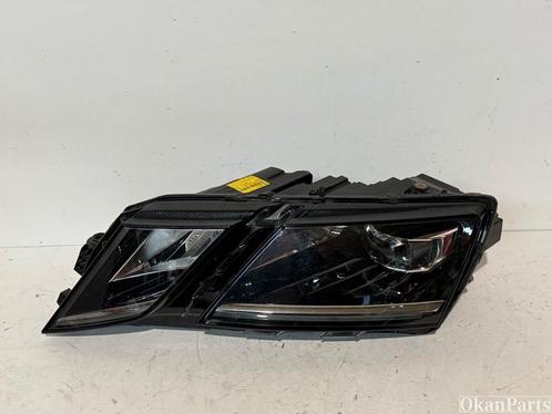 Skoda Octavia III Facelift LED koplamp links 5E1941015D, Auto-onderdelen, Verlichting, Gebruikt