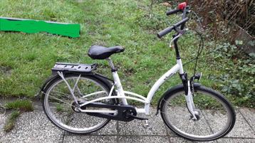 Perfecte staat Meisjesfiets B twin witt 26 inch - lees alles beschikbaar voor biedingen