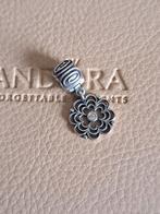 Pandora bloem bedel clip, Handtassen en Accessoires, Pandora, Gebruikt, Ophalen of Verzenden