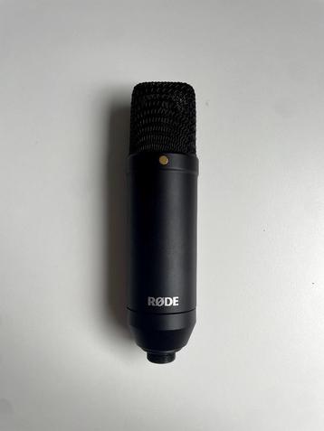 RODE NT1 - Studio KIT + bras de microphone | noir | -32%
