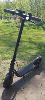 Elektrische step 40km bereik, Fietsen en Brommers, Steps, Ophalen of Verzenden, Zo goed als nieuw