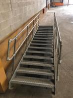 Escalier industriel metal galvanisé intérieur extérieur, Bricolage & Construction, Comme neuf, Enlèvement ou Envoi, Escalier, 2 à 4 mètres