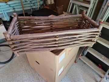 Plantenbakken van gevlochten hazelaar – 3575 cm (4 stuks) beschikbaar voor biedingen