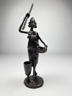 Statue africaine en cuivre, Enlèvement ou Envoi, Cuivre