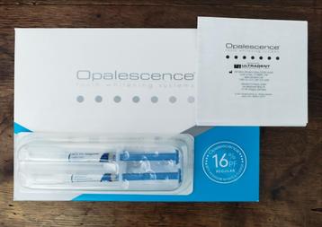 Opalescentie 16% bleken van de tanden - 2 injectiespuiten beschikbaar voor biedingen