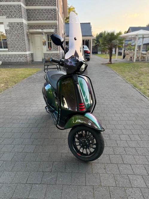 Vespa sprint a klasse, Fietsen en Brommers, Scooters | Vespa, Zo goed als nieuw, Overige modellen, Klasse A (25 km/u), Benzine